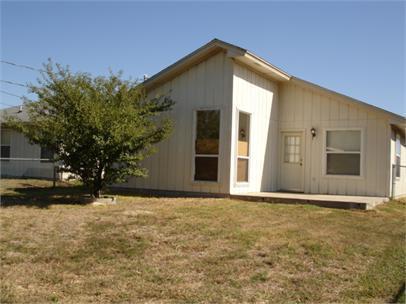 2 beds, 2 baths, $1,095