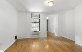 1 bed, 1 bath, $2,950, Unit GARDEN