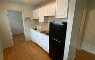 1 bed, 1 bath Apartment in Aurora!