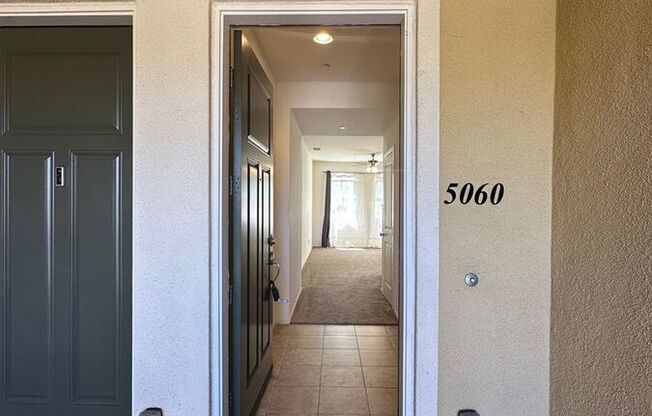 5060 Paramount