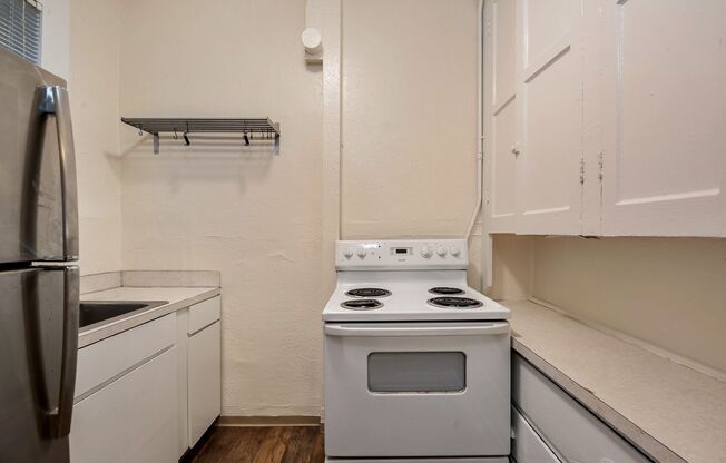 1 bed, 1 bath, 625 sqft, $1,750, Unit 208