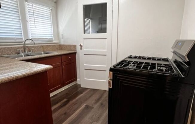 1 bed, 1 bath, $1,795