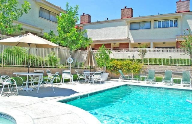 2 beds, 2.5 baths, 1,368 sqft, $2,980, Unit 506