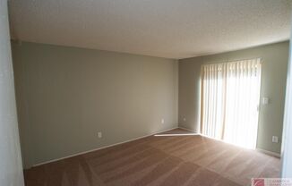 1371 E Lexington Ave