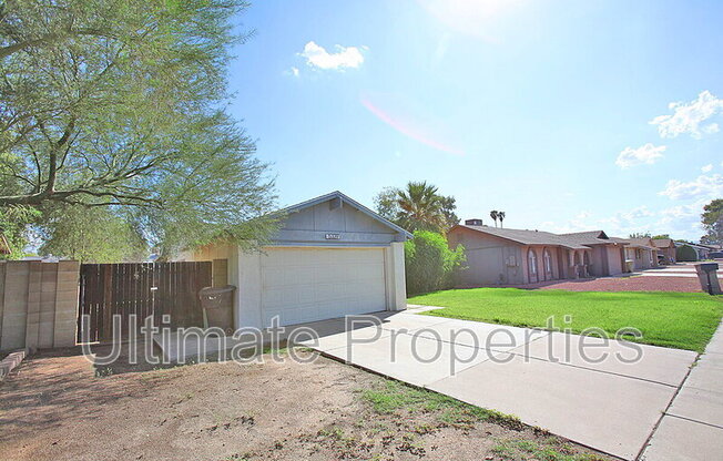 5339 W SUNNYSIDE DR