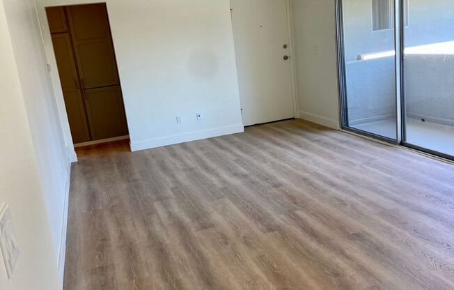 1 bed, 1 bath, 800 sqft, $2,195, Unit #55