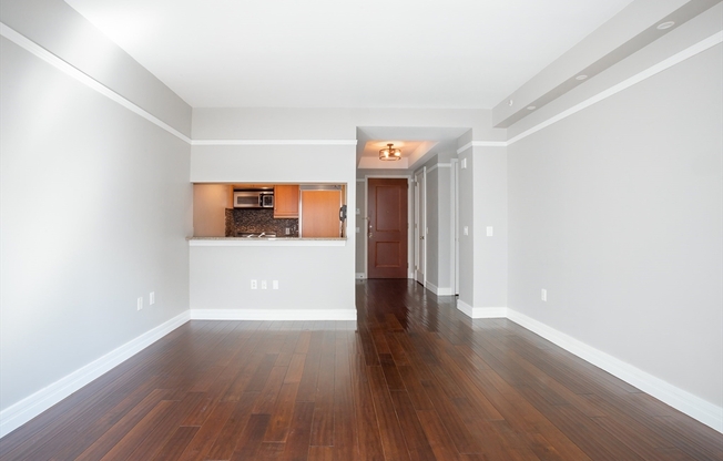 1 bed, 1.5 baths, 754 sqft, $4,700, Unit 11C
