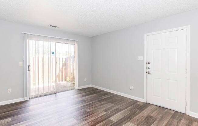 Home - Centerville Pointe Apartments - Garland, TX