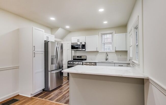 Completely Renovated 4-Bedroom, 3.5-Bathroom Single-Family Home in Silver Spring!