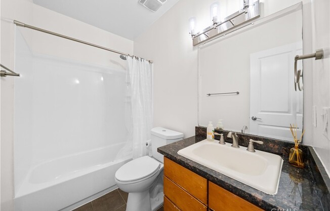 2 beds, 1 bath, 618 sqft, $2,850, Unit 524