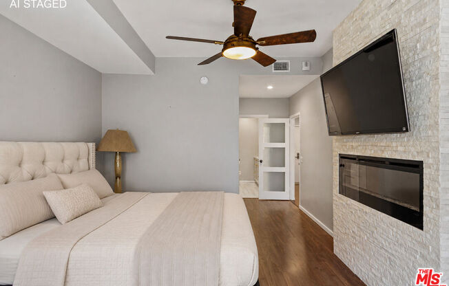 2 beds, 2 baths, 1,212 sqft, $5,750, Unit 616