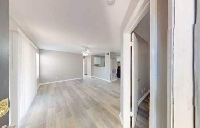 3 beds, 2 baths, $1,750, Unit Unit 1228