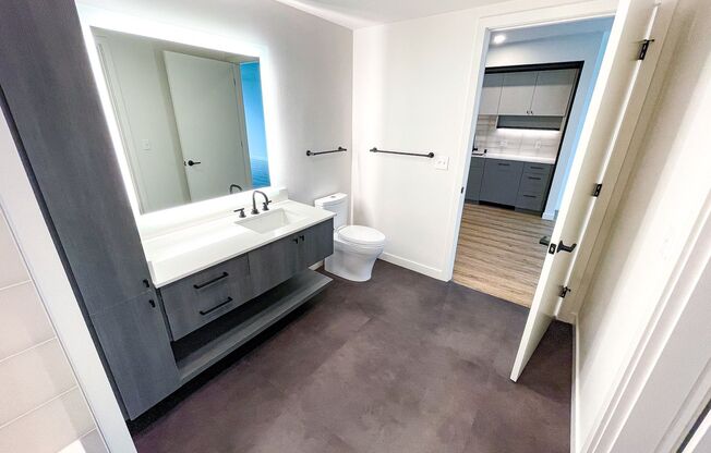 1 bed, 1 bath, 775 sqft, $3,495, Unit 220