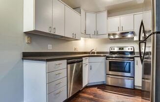 1 bed, 1 bath, $1,150, Unit # B 15