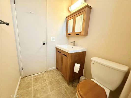 2 beds, 2 baths, 982 sqft, $2,750, Unit UNIT B