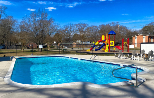 2 beds, 1 bath, 900 sqft, $1,049, Unit 361-21-7A