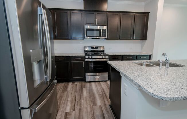 Beautiful 3 Bedroom 2.5 Bathroom Townhome Located in Downton Square, Holly Springs! Available July 10th!