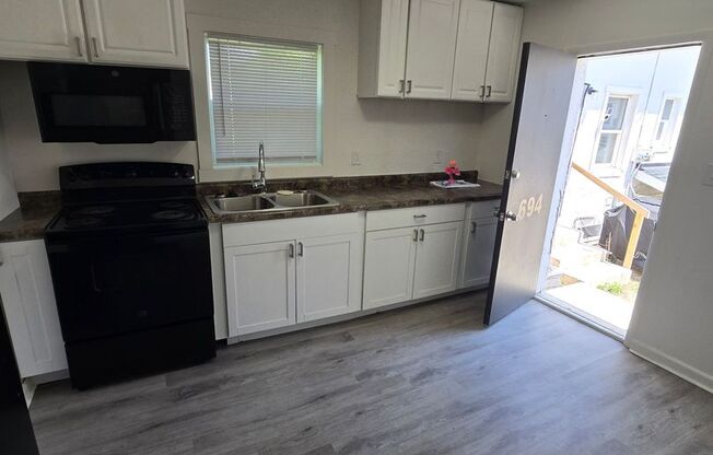 688-694 N JAMES RD