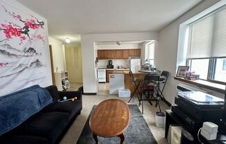 1 bed, 1 bath, $1,095, Unit 209