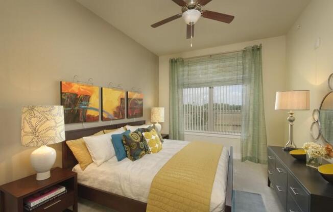 Nassau Bay TX Apartments | Voyager at Space Center