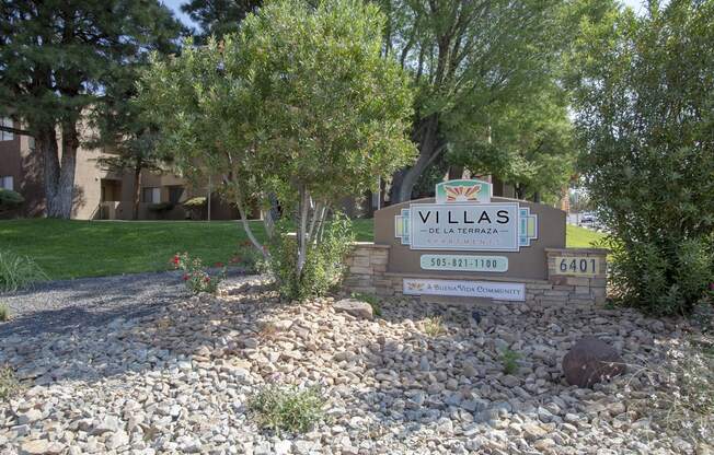 Signage at Villas de la Terraza Apartments in Albuquerque NM October 2020