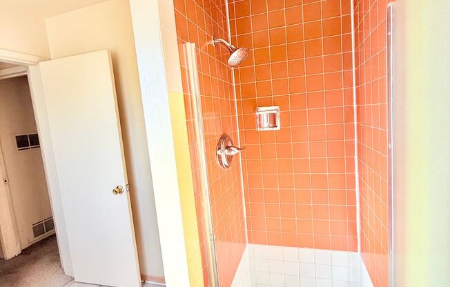 930 - 966 Parker Court