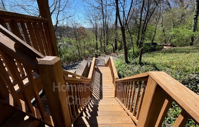 254 MOONSTONE RD