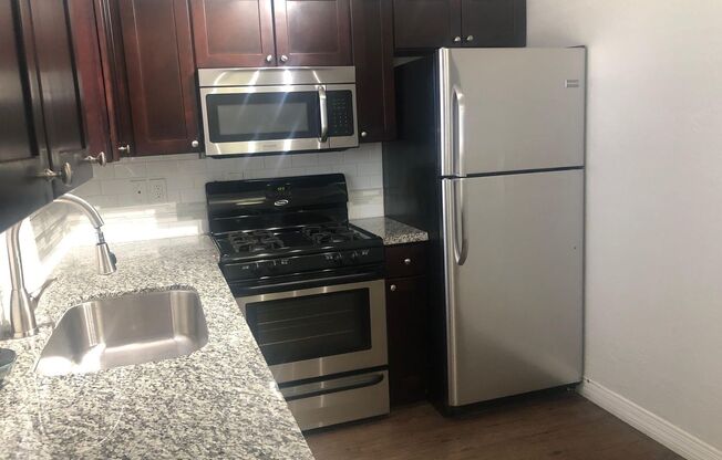 1 bed, 1 bath, 720 sqft, $1,159.99