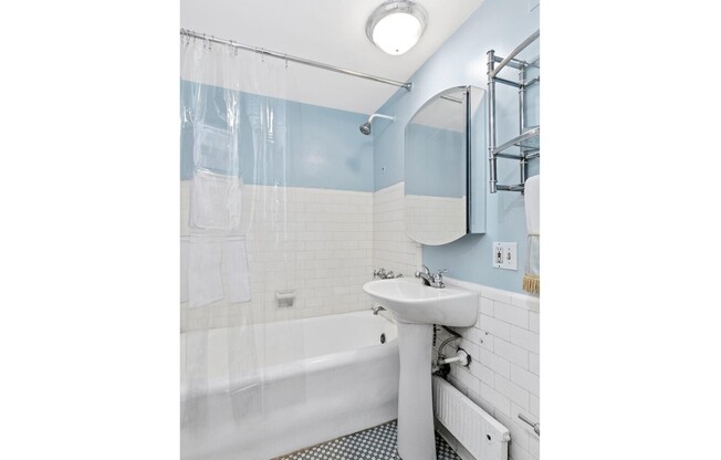 Studio, 1 bath, $2,750, Unit 1402
