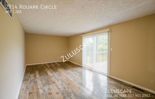 2914 ROUARK CIR