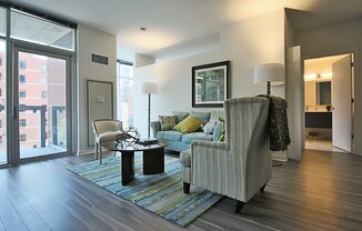 801 N LASALLE
