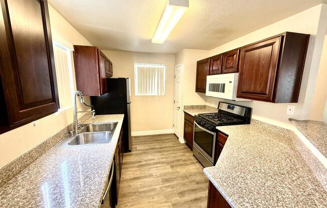 3 beds, 2 baths, 1,180 sqft, $1,495, Unit # 179