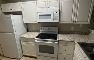 2 beds, 2 baths, $1,400, Unit Unit 2