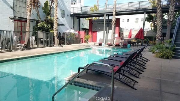 420 S SAN PEDRO ST