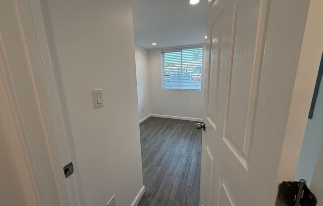 1 bed, 1 bath, $2,250, Unit 06