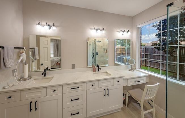 10214 MORNING GLORY LN