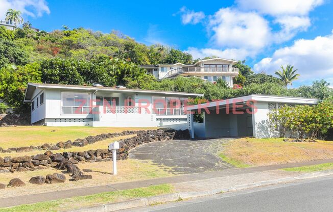 Lower Waialae Iki 3 Bedroom, 2 Bath Single Family Home