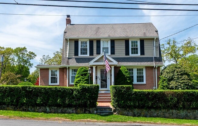 409 MT VERNON ST