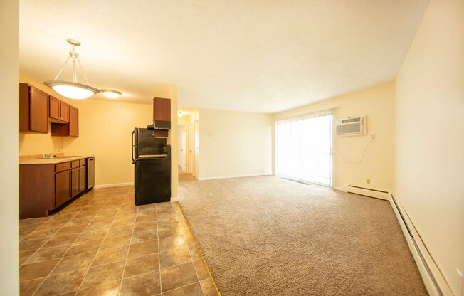 Tonkaway Apartments