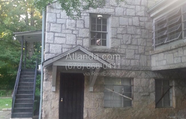 1118 FAYETTEVILLE RD SE