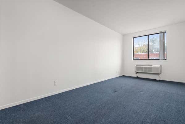 119 40 METROPOLITAN AVE