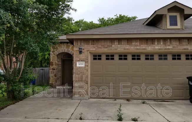 1023 BROWN ROCK DR