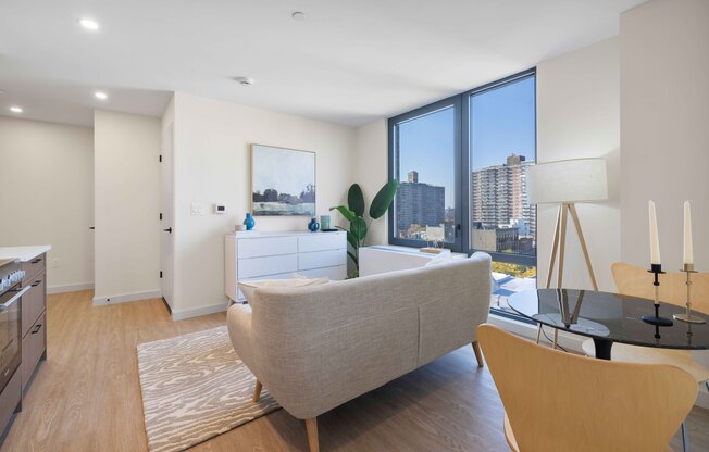 1 bed, 1 bath, $3,995, Unit 6J