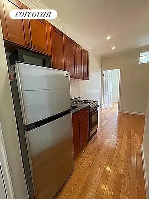 2 beds, 1 bath, $3,675, Unit 5B