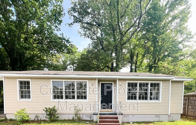 412 CAMELLIA RD