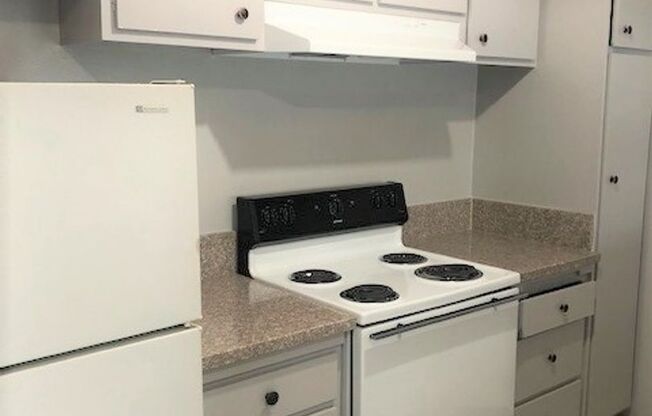 1 bed, 1 bath, 650 sqft, $1,795, Unit Unit 8