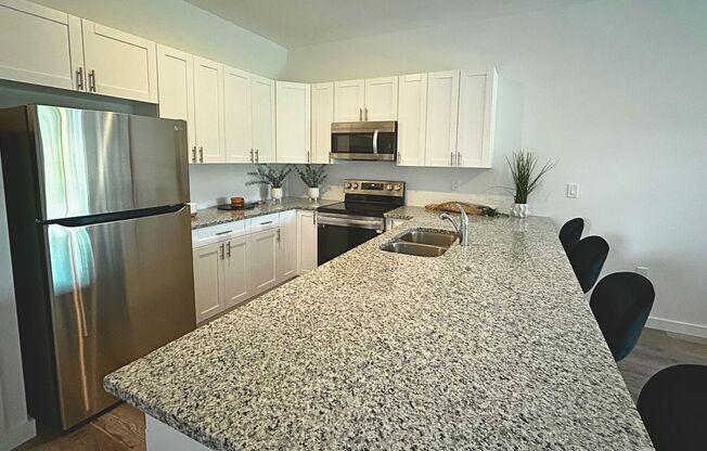 Modern Living Redefined: Luxury Duplexes in Vibrant Lehigh Acres