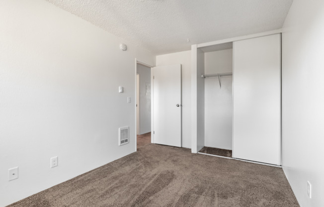 2 beds, 1 bath, 745 sqft, $1,685