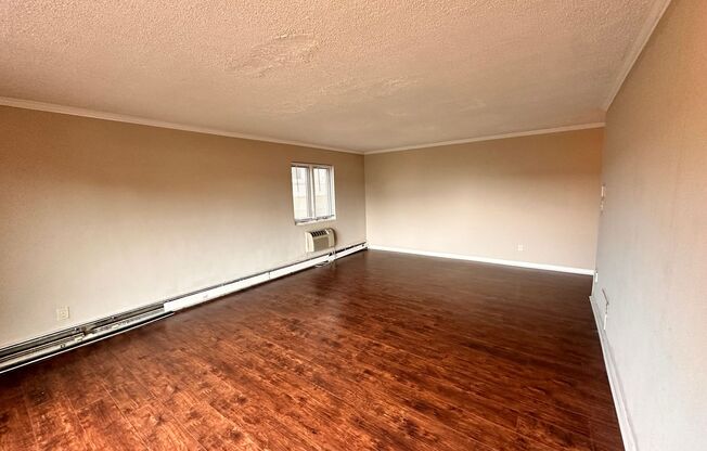 1321 Franklin