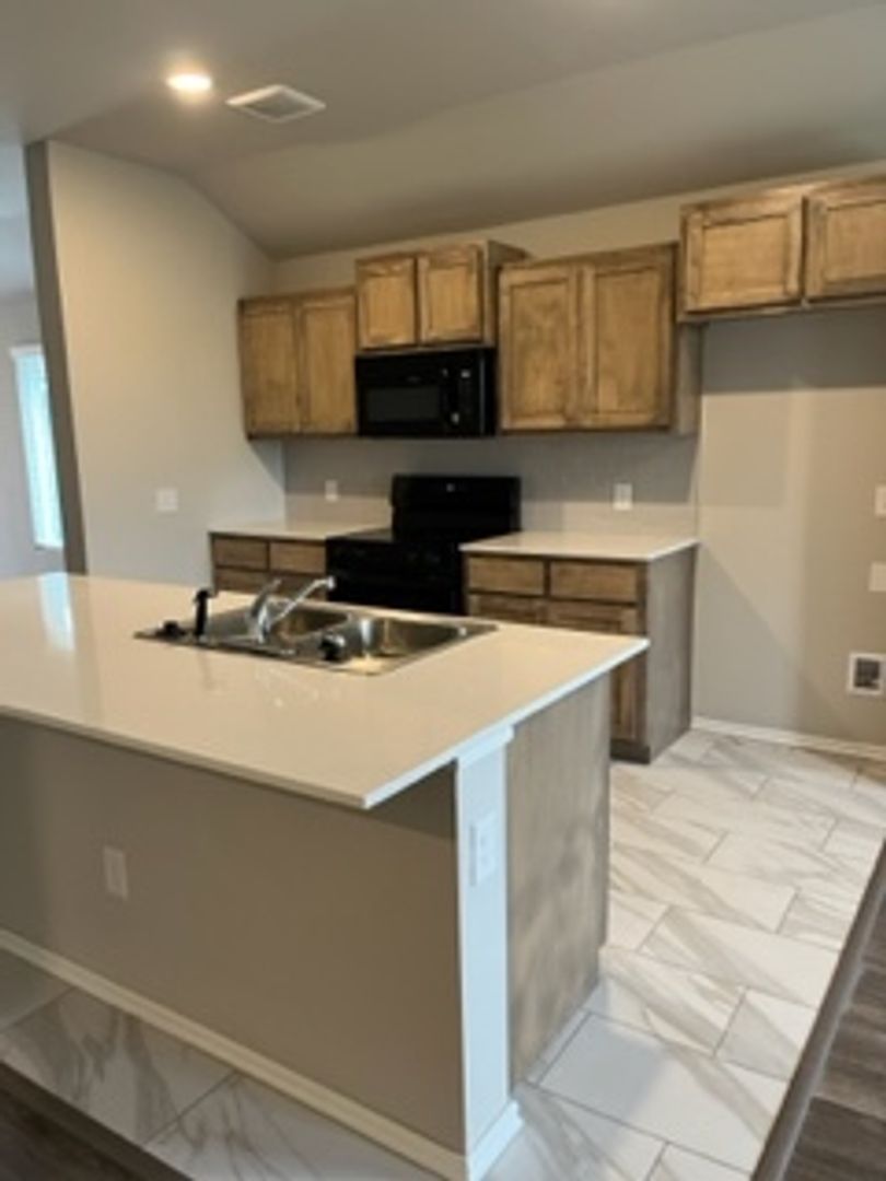 New and Move in ready!
